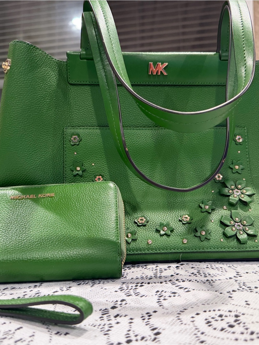 Michael Kors Green Floral Appliqué Tote with Wallet Set